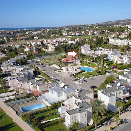Coral Bay Suite Cyprus Bagian luar foto